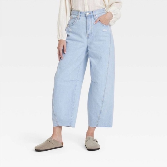 Universal Thread High-Rise BARREL Curved Leg Ankle Jeans Universe Blue SZ 14 NWT - Picture 2 of 4